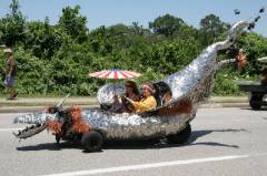 2006_ArtCar_3_Parade 310